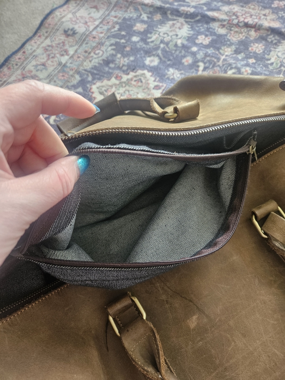 Full Grain Leather Weekend Duffle Bag -Tan Brown Overnight Cabin Bag - Picture 11 of 16